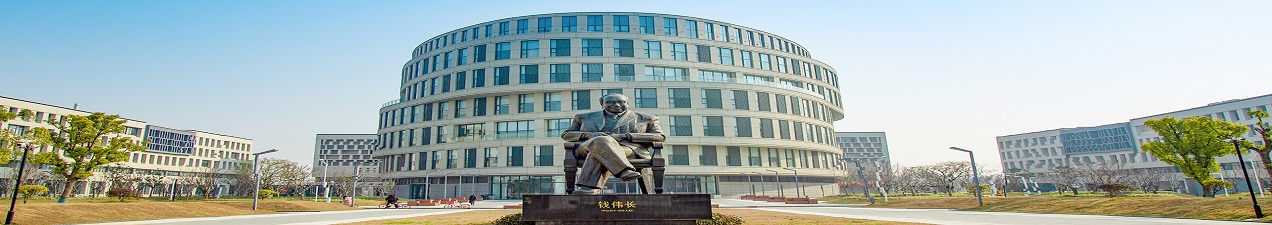 365英国上市集团